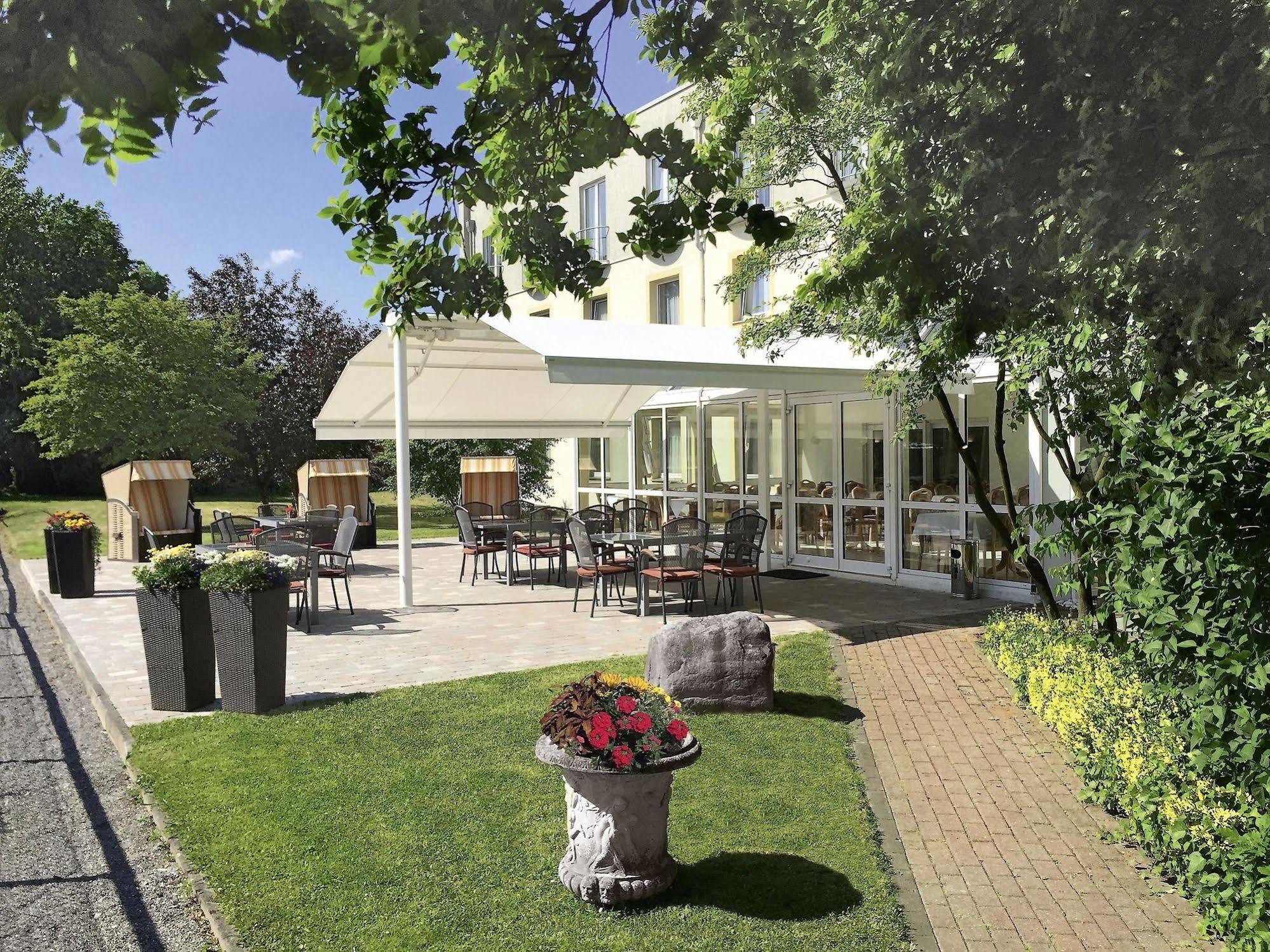 Hotel Am Quellberg Recklinghausen Exterior photo